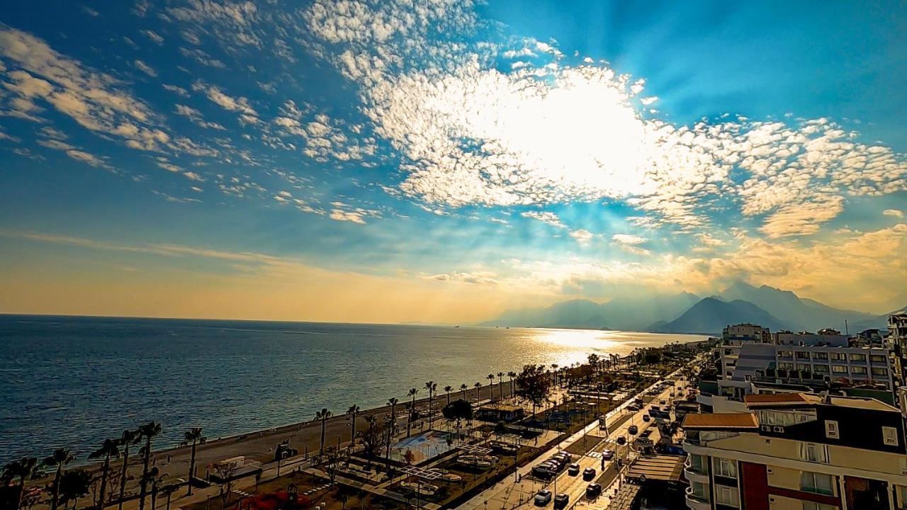 The Corner Park Hotel Antalya Exterior photo
