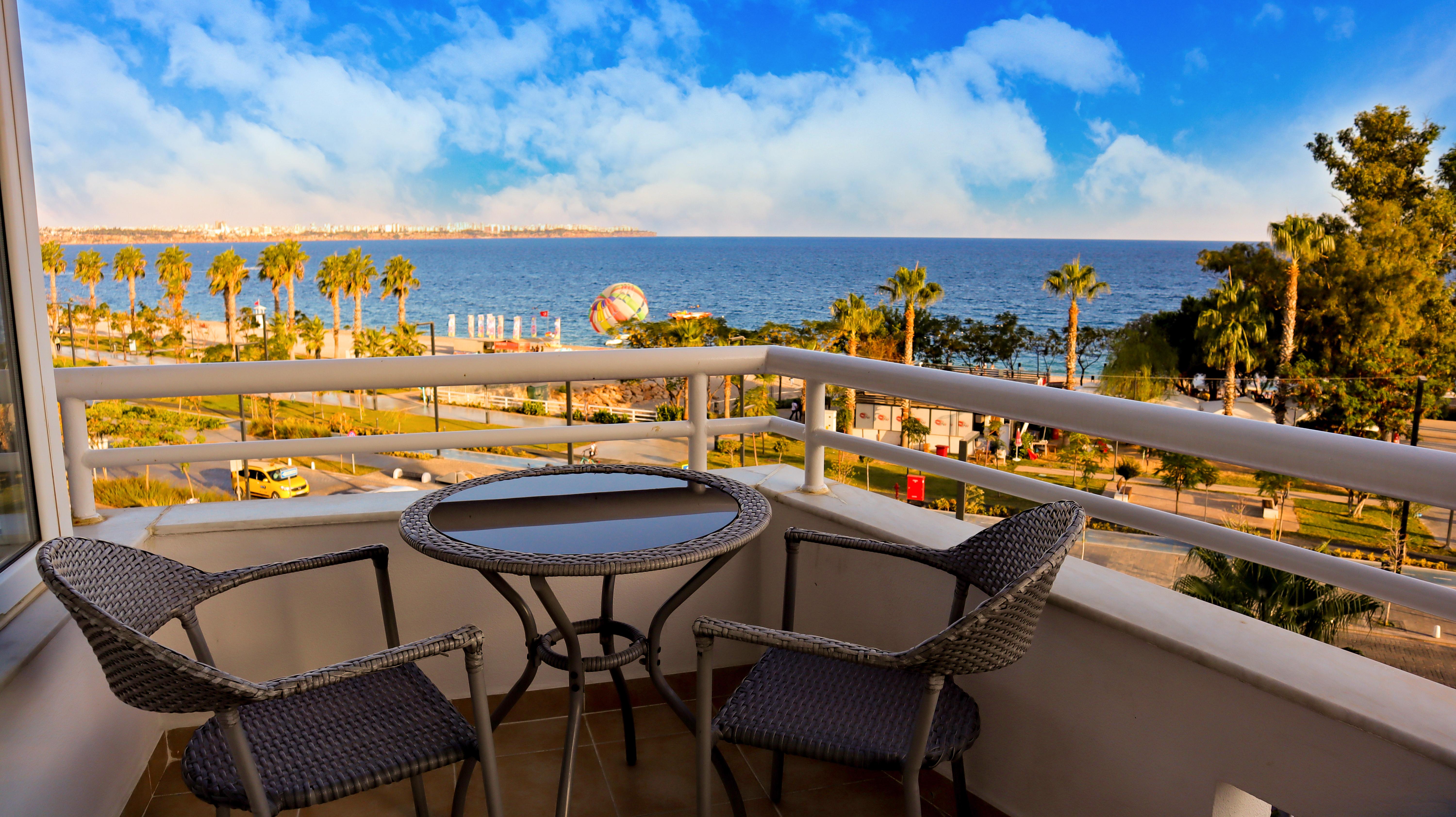 The Corner Park Hotel Antalya Exterior photo